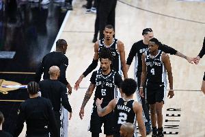 蜘蛛直播-专业体育直播_五大联赛_NBA直播_足球直播